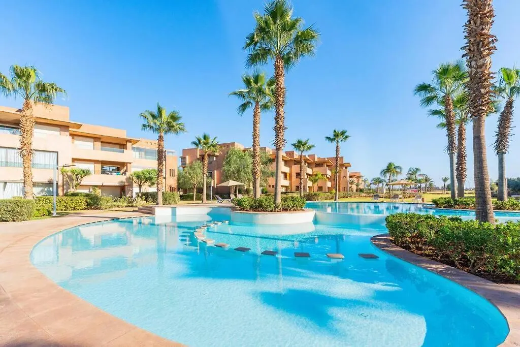 Relax Front Of Pool-Golf-Atlas Marrakesh Apartment
